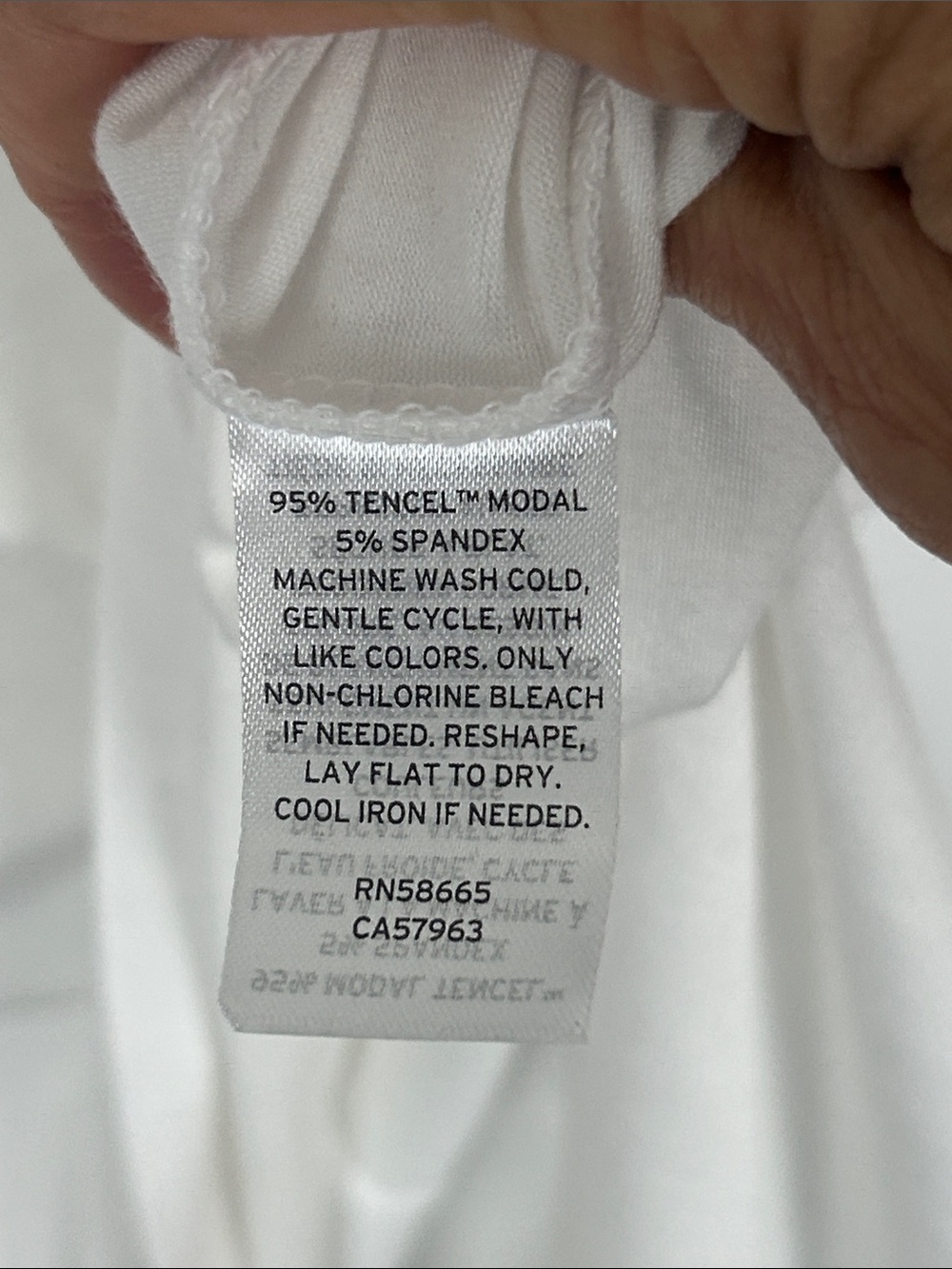 Halogen Two Basic V-Neck Tees — White and Black Short Sleeve Size Medium - Picture 6 of 6